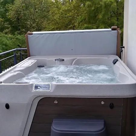 Panoramic Art With Jacuzzi * Balatonlelle