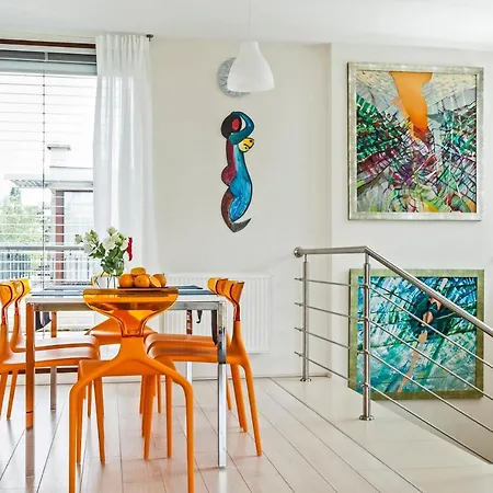 Panoramic Art With Jacuzzi Appartement Balatonlelle